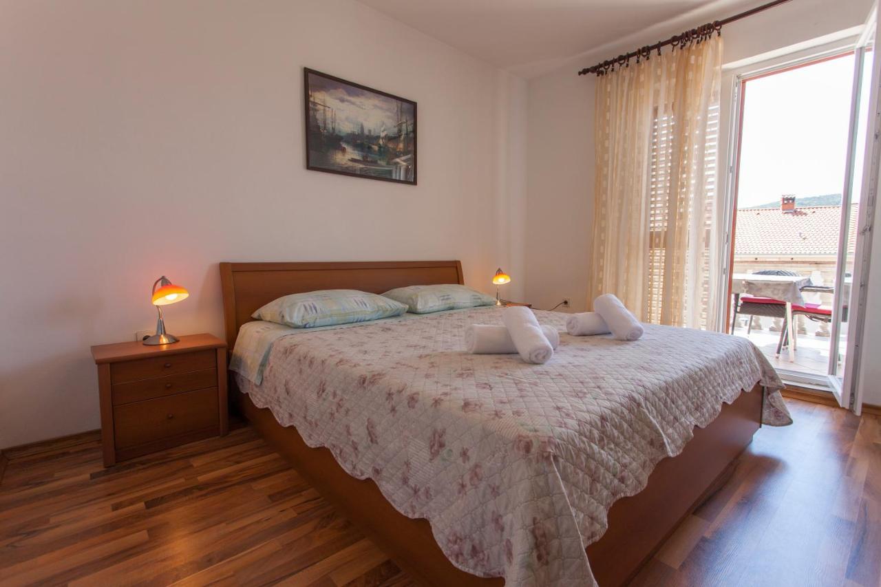 Apartman Budimir1 크레스 외부 사진