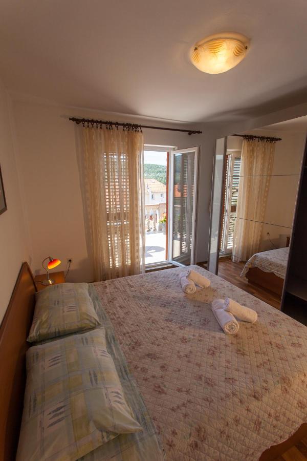 Apartman Budimir1 크레스 외부 사진